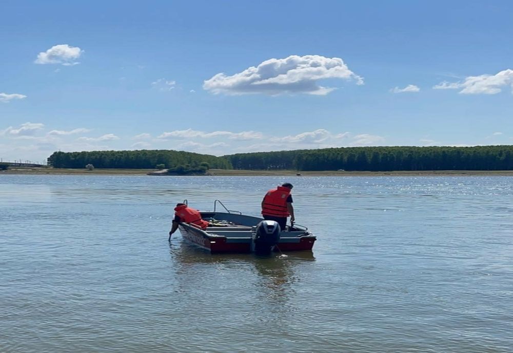 Băiatul dispărut în apele Dunării a fost găsit