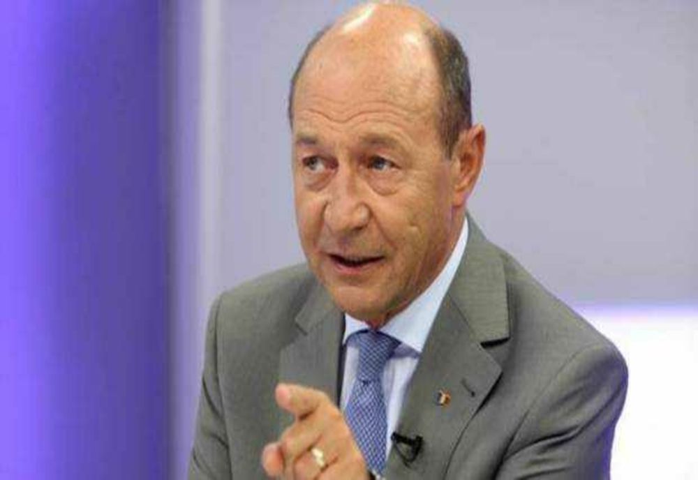 TRAIAN BĂSESCU DEMASCĂ FRAUDAREA ALEGERILOR DIN ROMÂNIA
