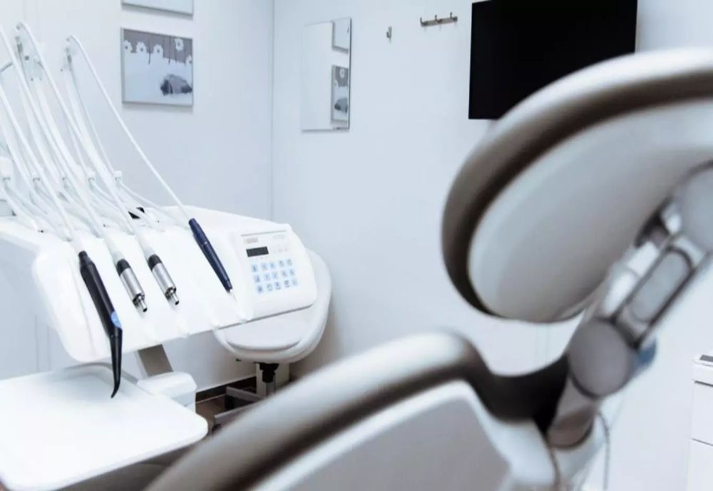 CONSILIUL CONCURENȚEI A DECLANȘAT O INVESTIGAȚIE PE PIAȚA SERVICIILOR STOMATOLOGICE