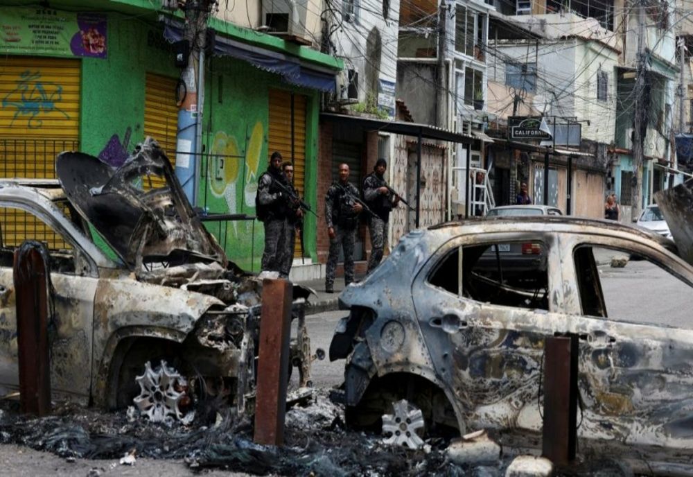 BRAZILIA: ZECI DE MORȚI, ÎN CEL MAI AMPLU RAID AL POLIȚIEI DIN RIO DE JANEIRO ÎMPOTRIVA BANDELOR CRIMINALE