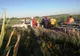 Un tânăr de 24 de ani a murit, iar alte 4 persoane, printre care un copil de 3 ani, au fost rănite