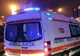 Bărbat în stare gravă după ce a intrat cu mașina într-un copac